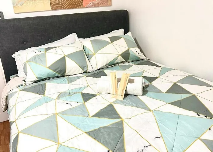 Hiyara Loft - Ga Tower 2, Beside Mrt Boni Station Apartment
